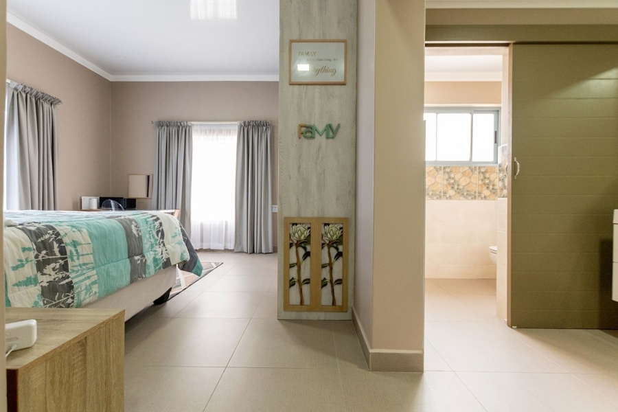 3 Bedroom Property for Sale in Blue Lagoon Western Cape